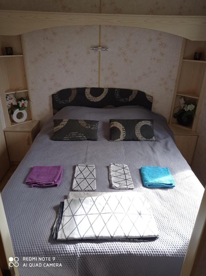 Hotel Pulilane Le Torp-Mesnil Zewnętrze zdjęcie
